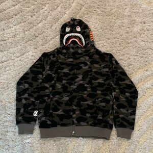 A bathing Ape Bape Black Camo WGM Tiger Shark Hoodie double zip Men’s Large